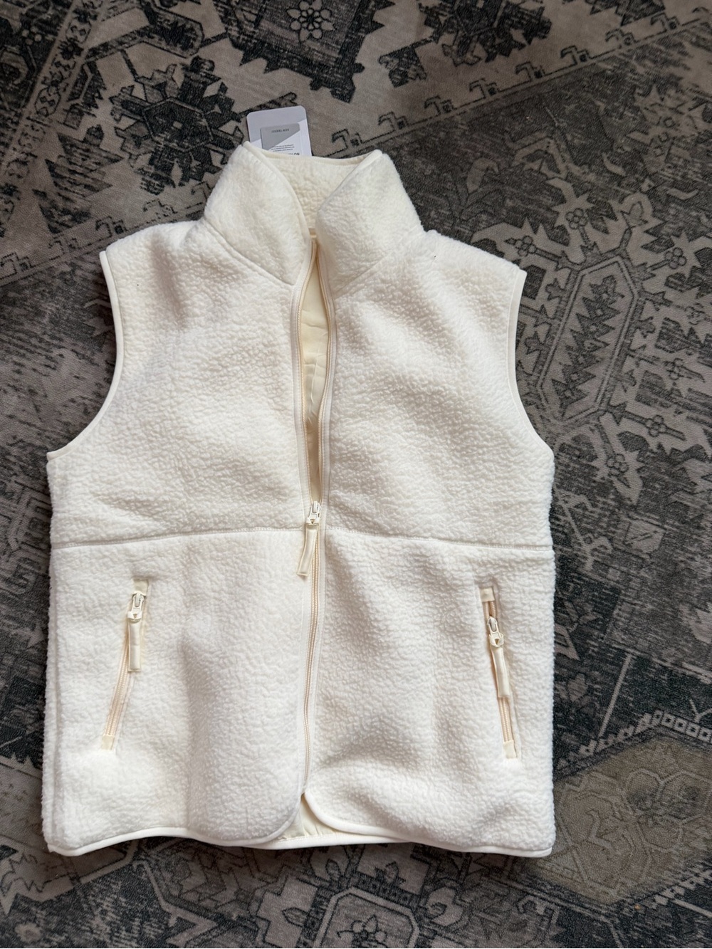 Be Yourself Fashion Womens Cream Sherpa Fleece Vest size small zip up